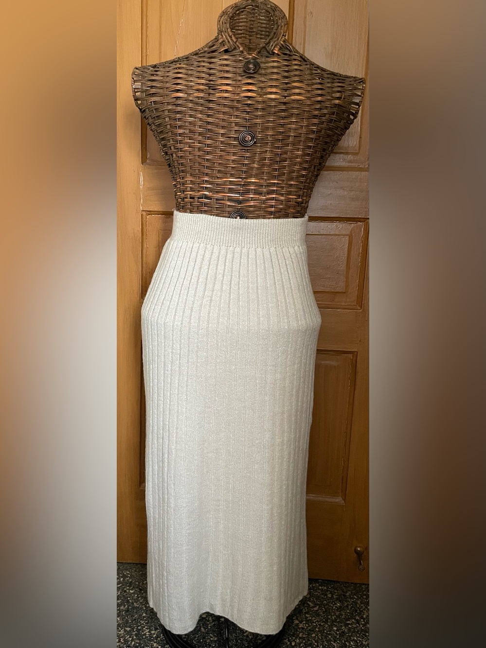 Cream Ribbed Knit Midi Skirt